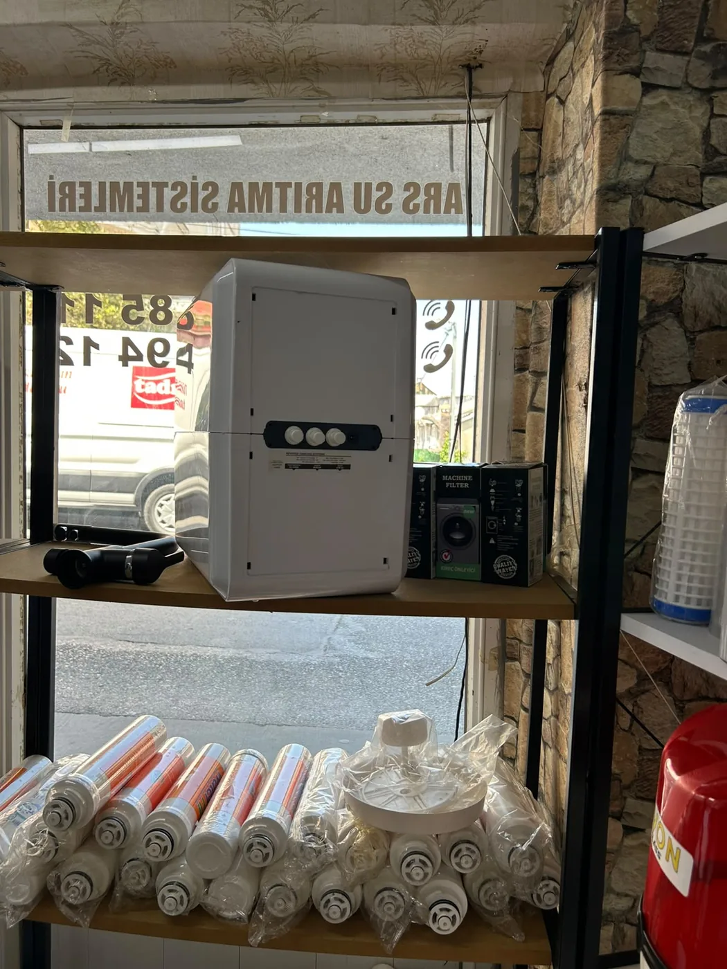 Su arıtma filtreleri, tank ve servis yedek parçaları